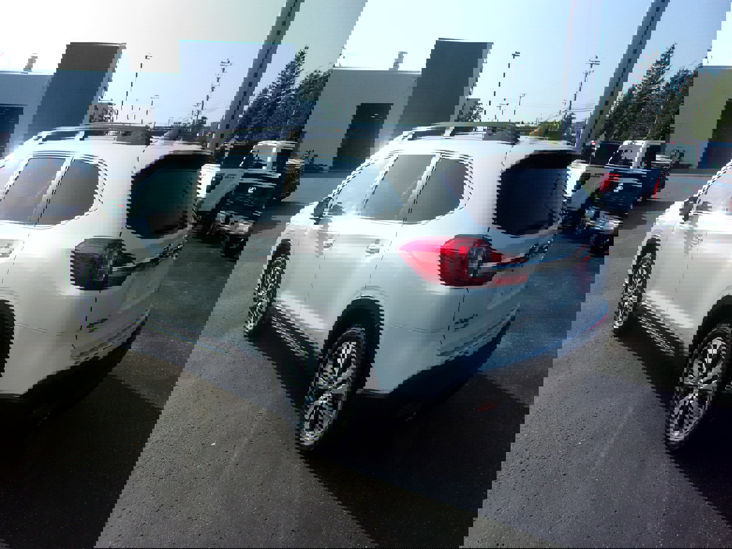 Used 2021 Subaru Ascent Limited w/ Technology Package image 3