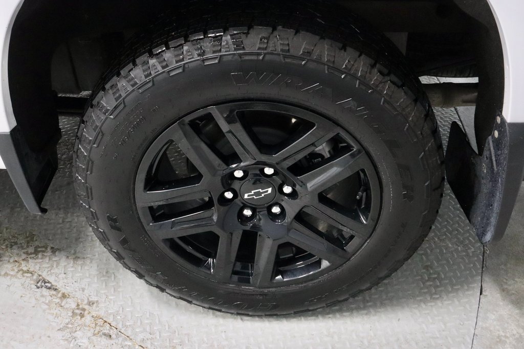 Used 2025 Chevrolet Silverado 1500 RST image 19