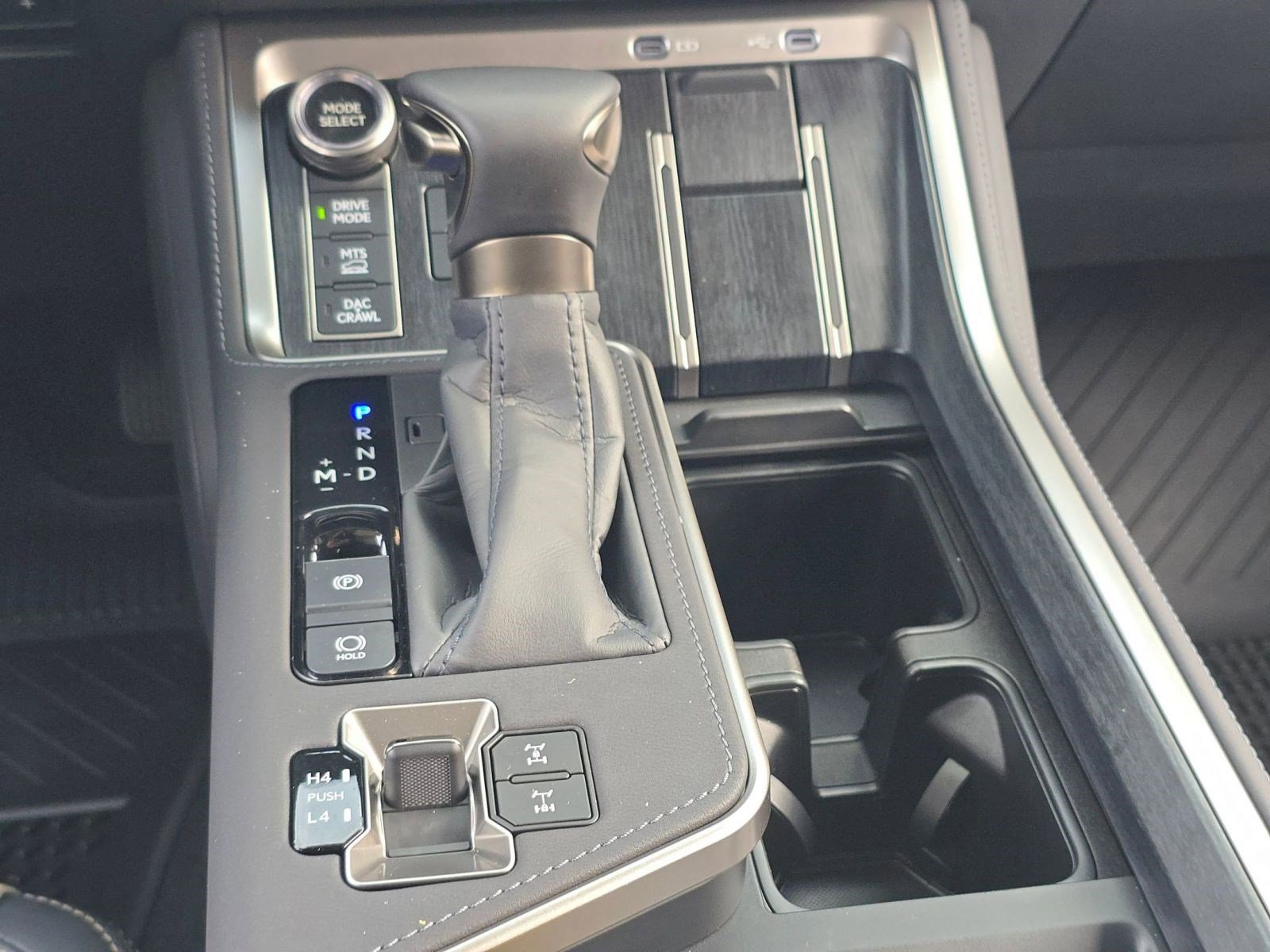 Used 2025 Lexus GX 550 image 16