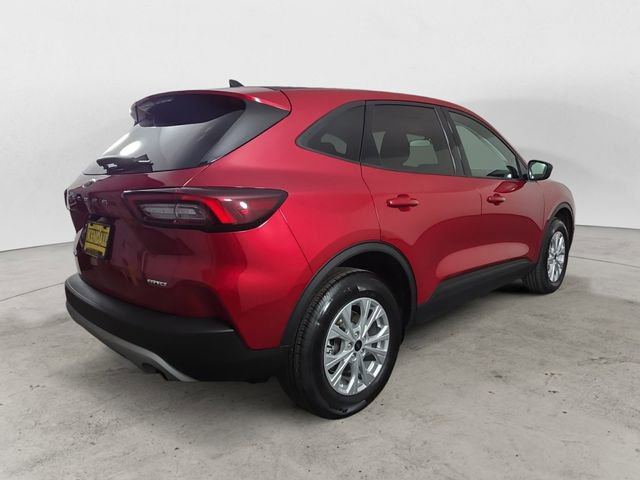 Certified 2025 Ford Escape Active w/ Cold Weather Package image 4