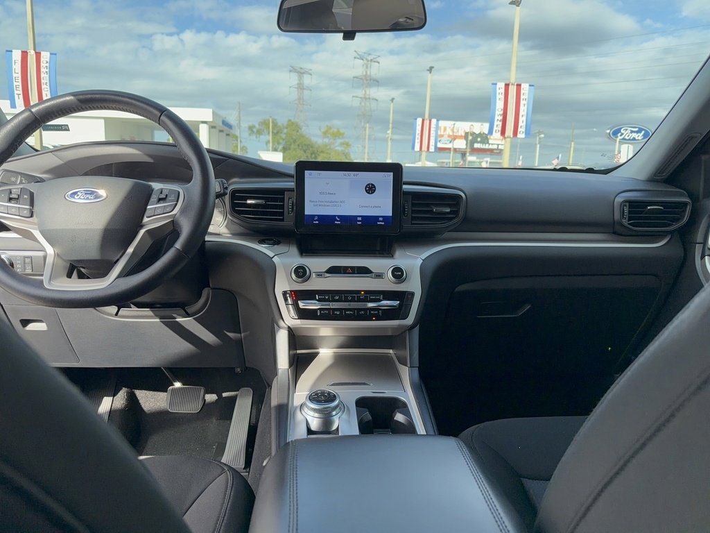 Certified 2023 Ford Explorer XLT image 27