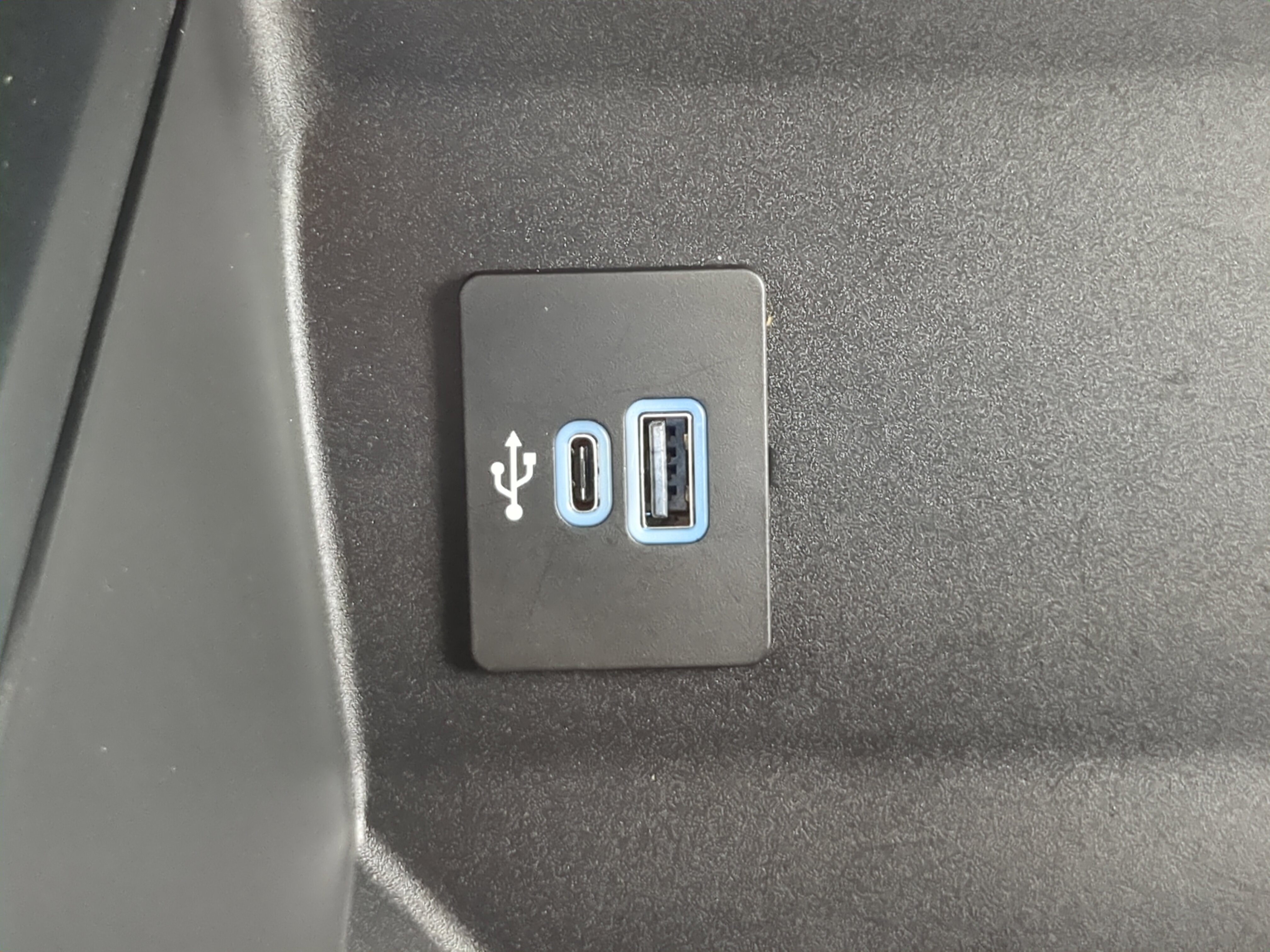 Certified 2025 Ford F250 XLT AWD/4WD image 19