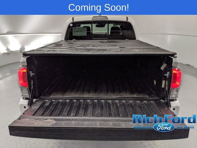 Used 2023 Toyota Tacoma TRD Off-Road w/ TRD Premium Off Road Package image 24