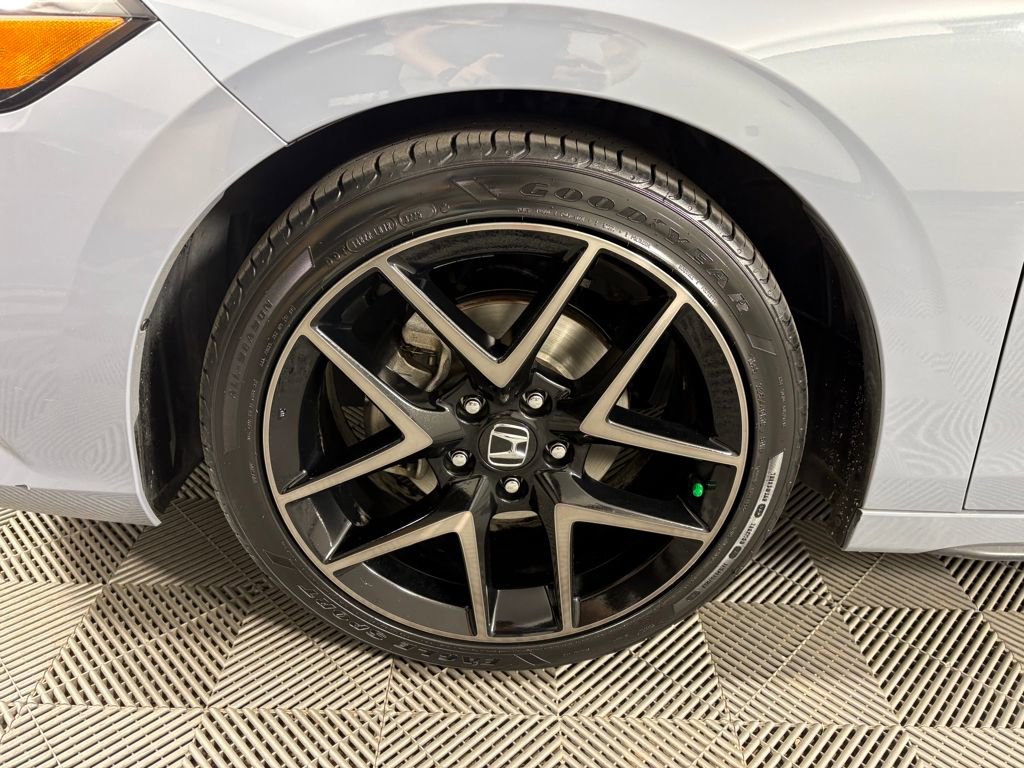 Used 2022 Honda Civic Sport Touring image 10
