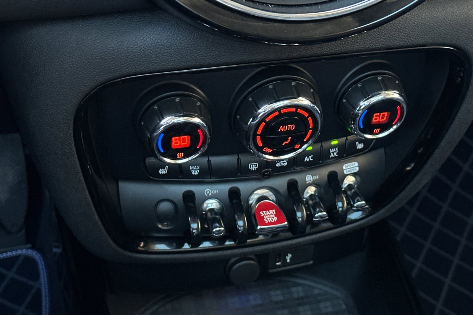 Used 2020 MINI Cooper Clubman S image 19