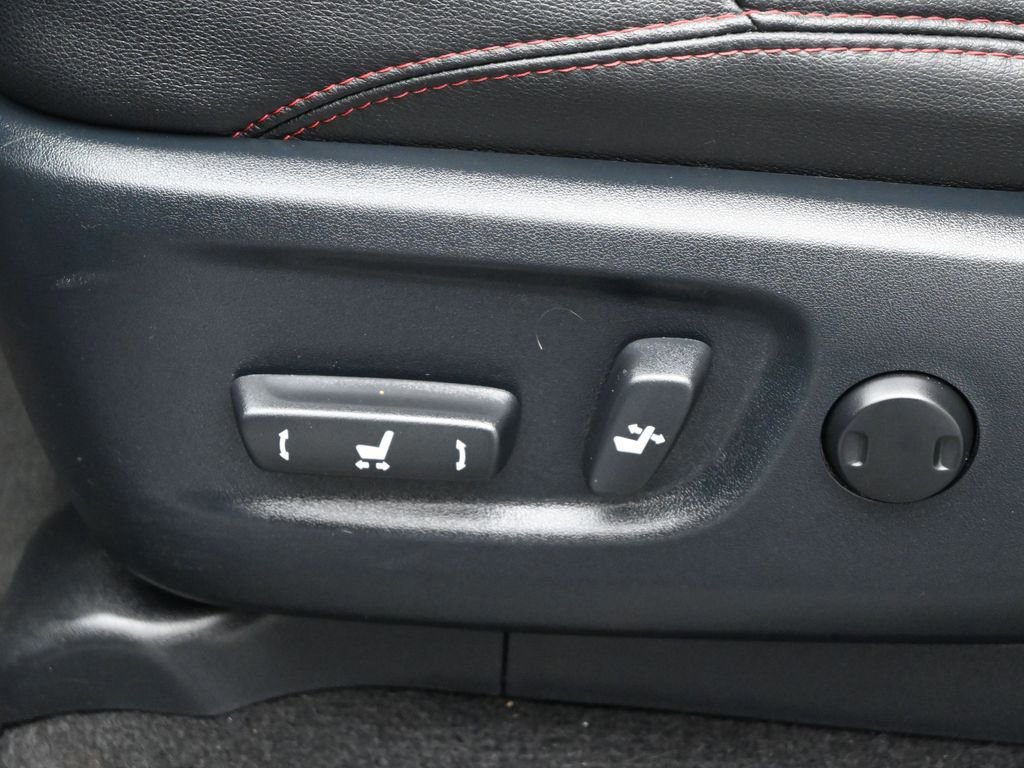 Used 2024 Toyota 4Runner TRD Off-Road Premium image 36