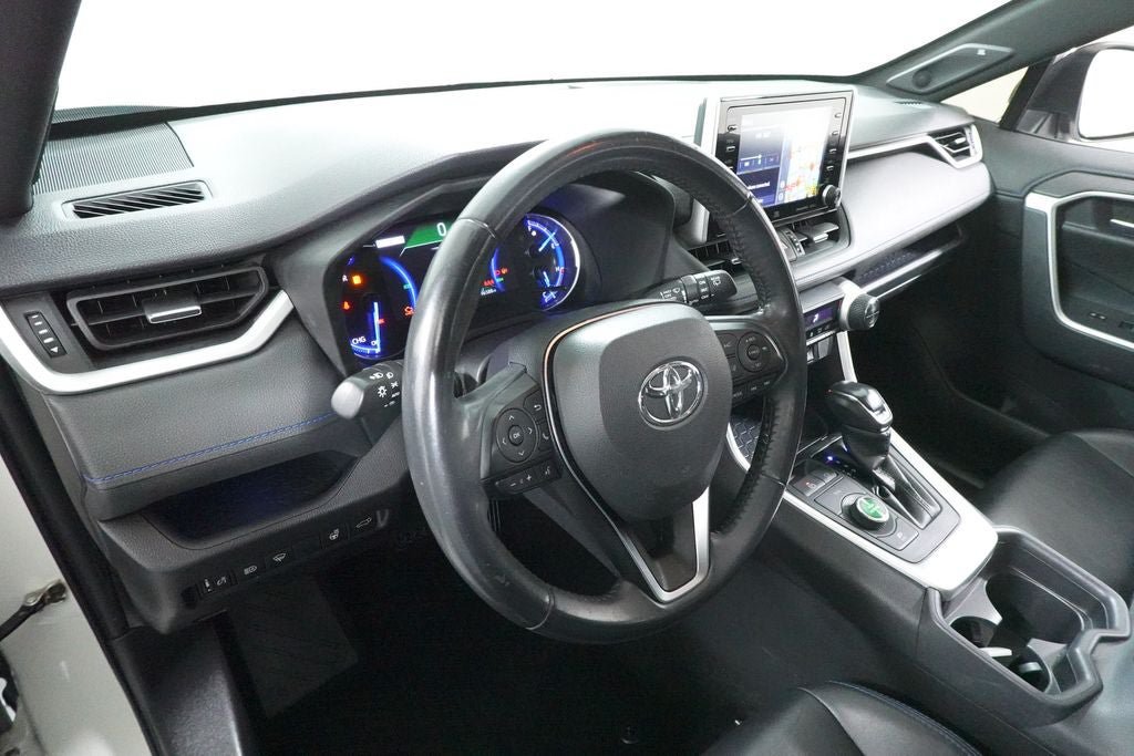 Used 2019 Toyota RAV4 XSE w/ XSE Weather Package AWD/4WD image 27