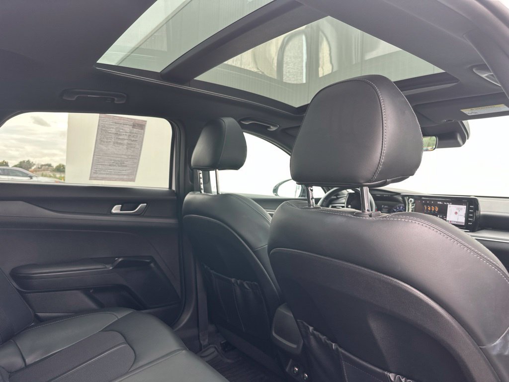 Used 2022 Kia K5 GT-Line w/ GT-Line FWD Premium Package image 27