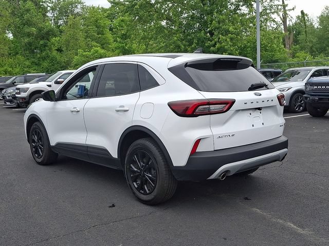 Certified 2023 Ford Escape Active AWD/4WD image 9