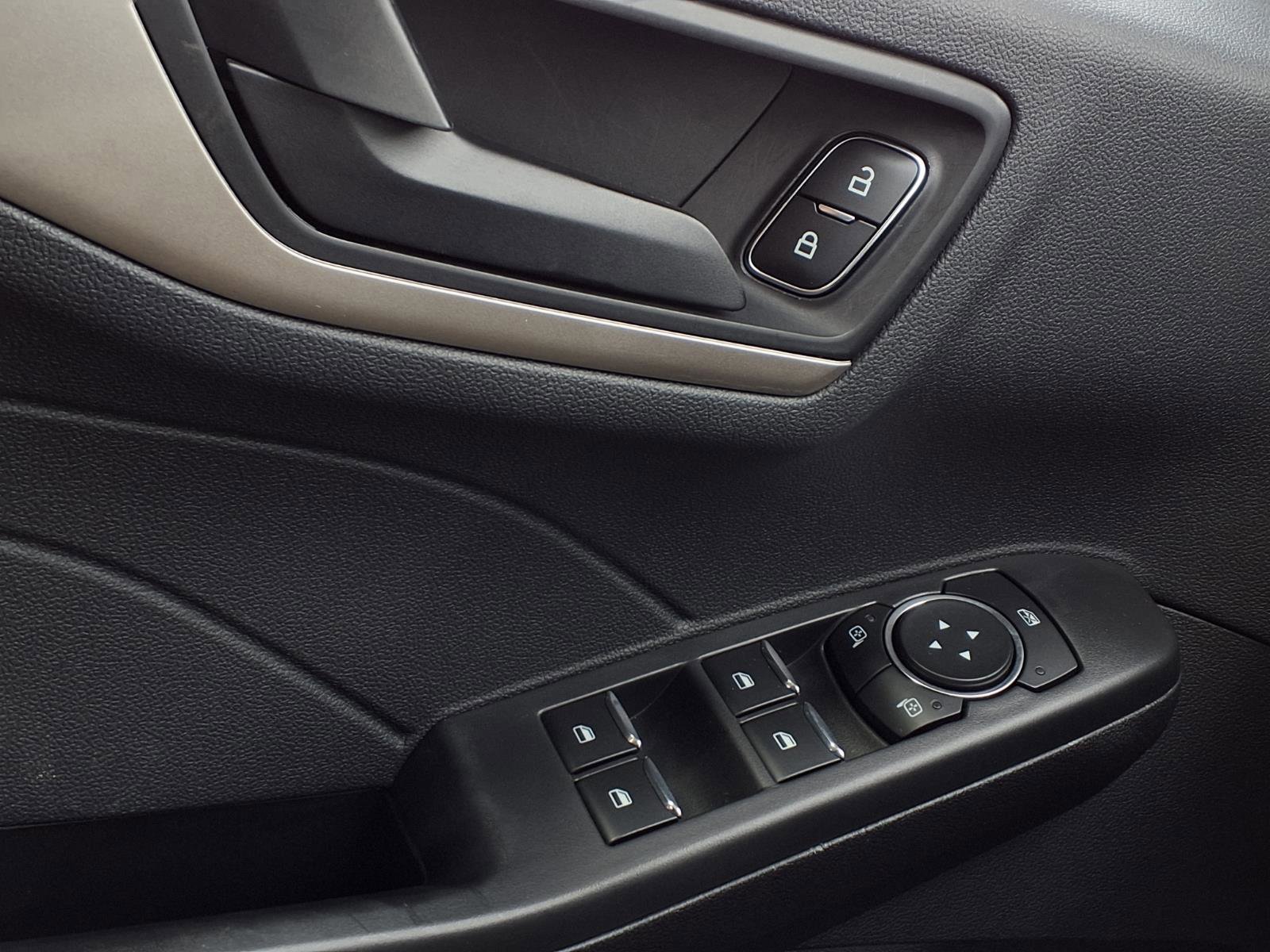 Certified 2022 Ford Escape S image 16