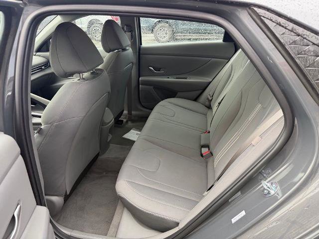 Used 2025 Hyundai Elantra Sport FWD image 13