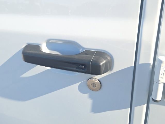 Used 2023 Jeep Wrangler Unlimited Sahara w/ Cold Weather Group image 29