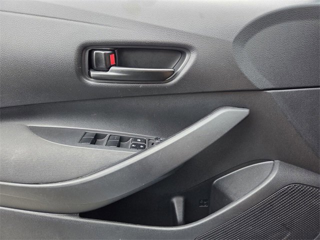 Used 2024 Toyota Corolla LE image 25