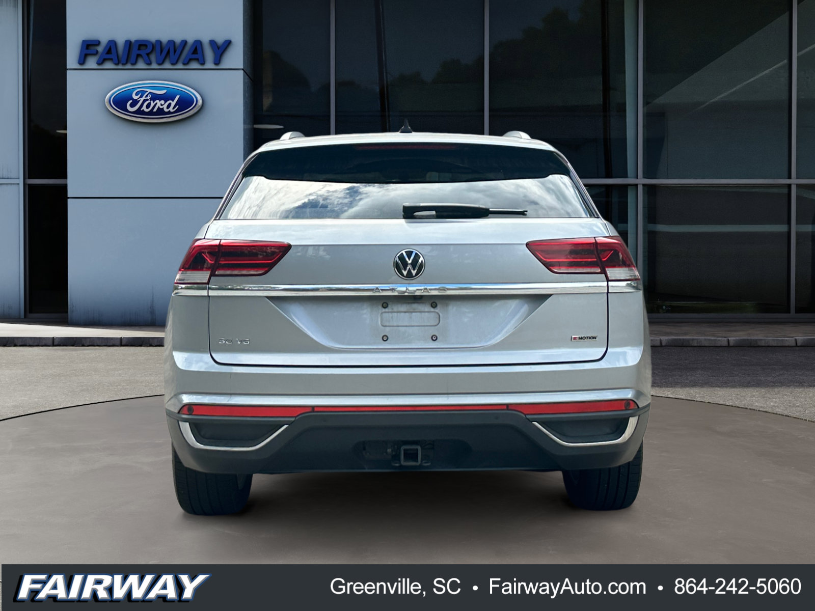Used 2020 Volkswagen Atlas Cross Sport SE w/ Panoramic Sunroof Package AWD/4WD image 6