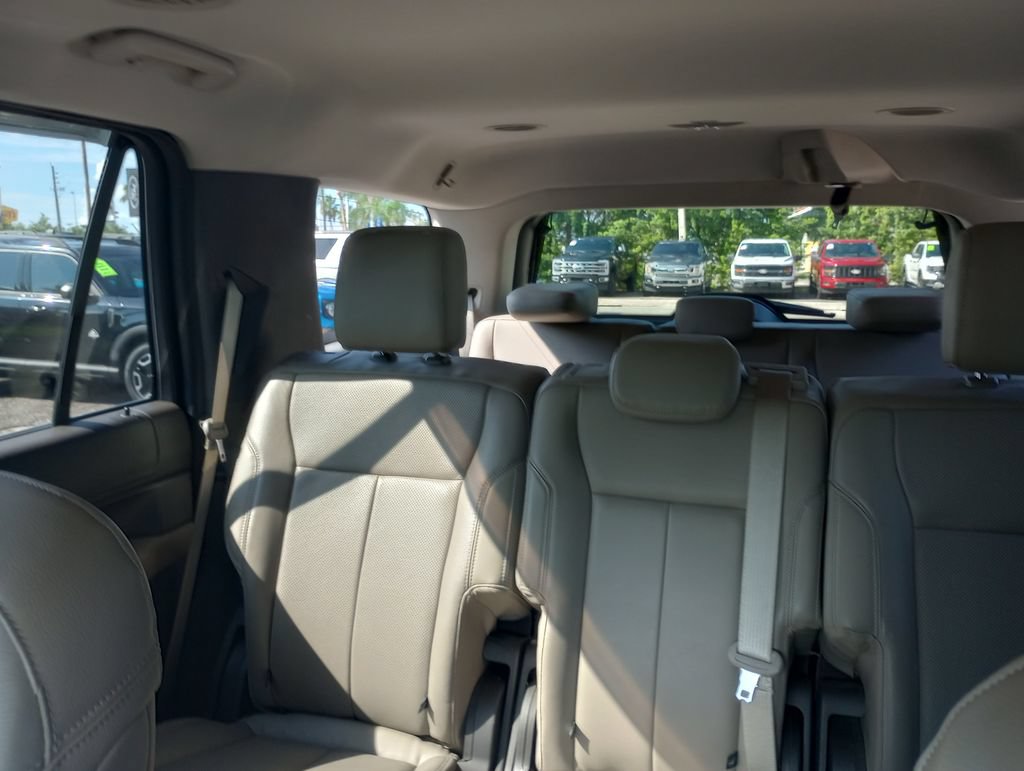 Certified 2018 Ford Expedition XLT w/ Equipment Group 202A RWD image 37