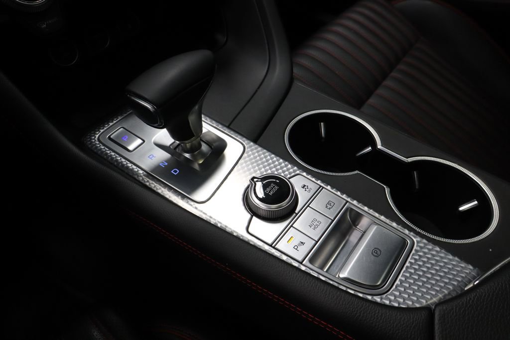 Used 2023 Genesis G70 2.0T w/ Sport Prestige Package image 35