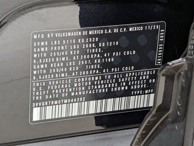 Used 2026 Volkswagen Tiguan SE R-Line AWD/4WD image 25