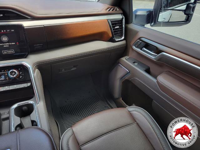 Used 2025 GMC Sierra 2500 Denali w/ Denali Reserve Package AWD/4WD image 21