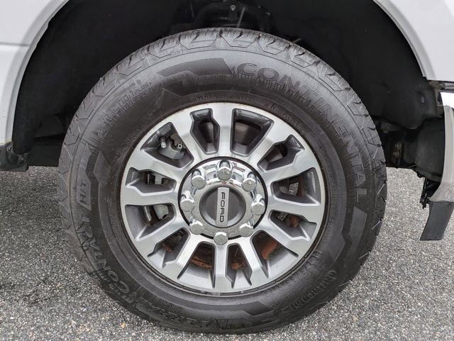 Certified 2020 Ford F350 Lariat w/ Lariat Ultimate Package RWD image 11