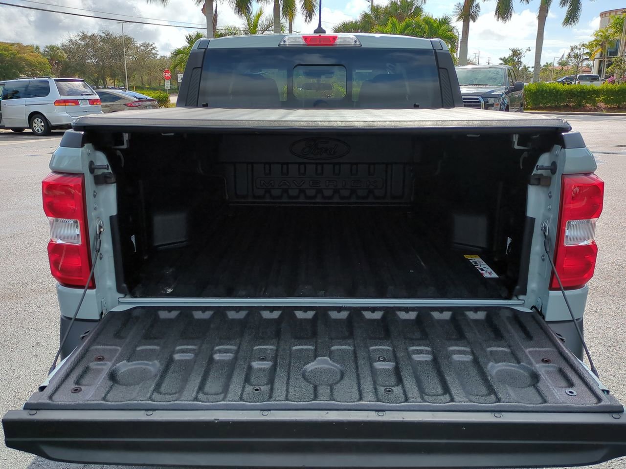 Certified 2022 Ford Maverick Lariat image 14