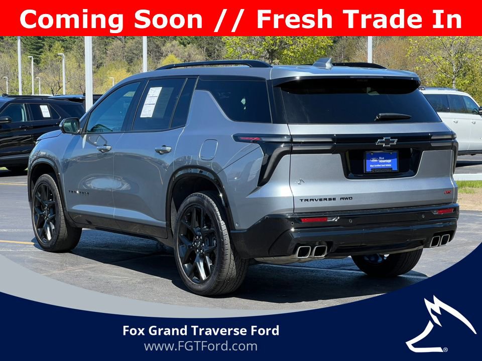 Used 2024 Chevrolet Traverse RS w/ LPO, Floor Liner Package AWD/4WD image 42