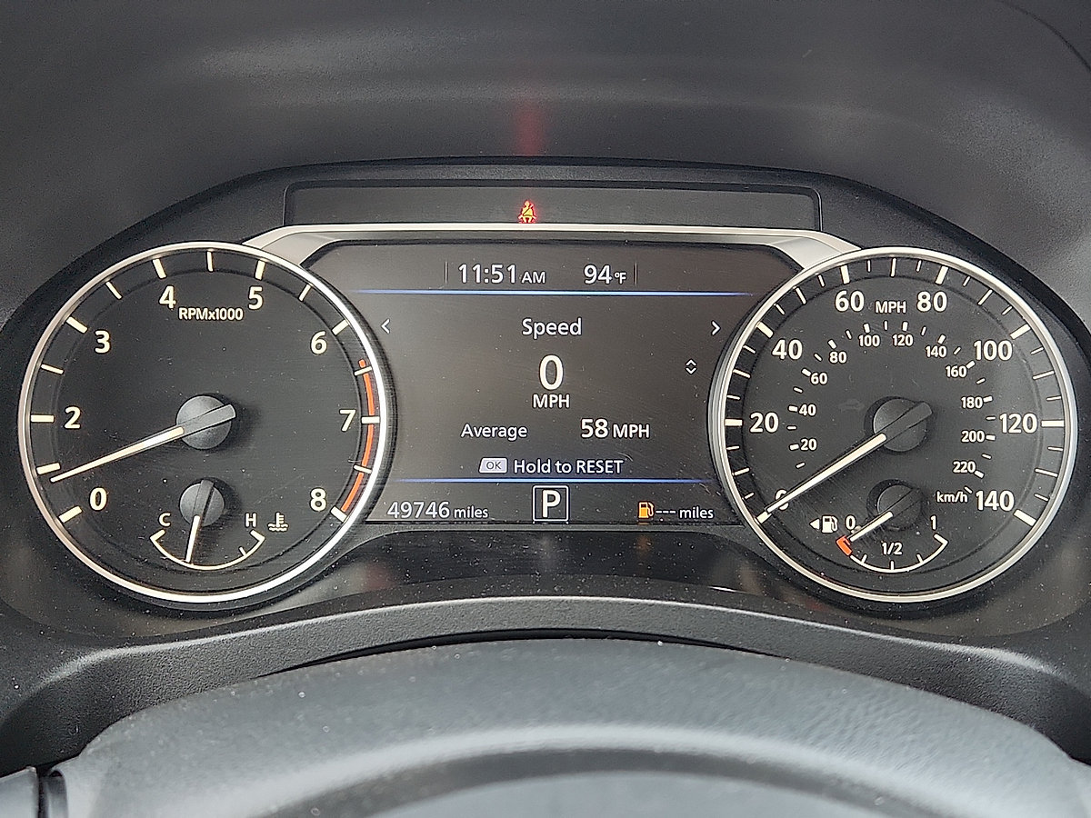 Used 2025 Nissan Altima 2.5 SV FWD image 11