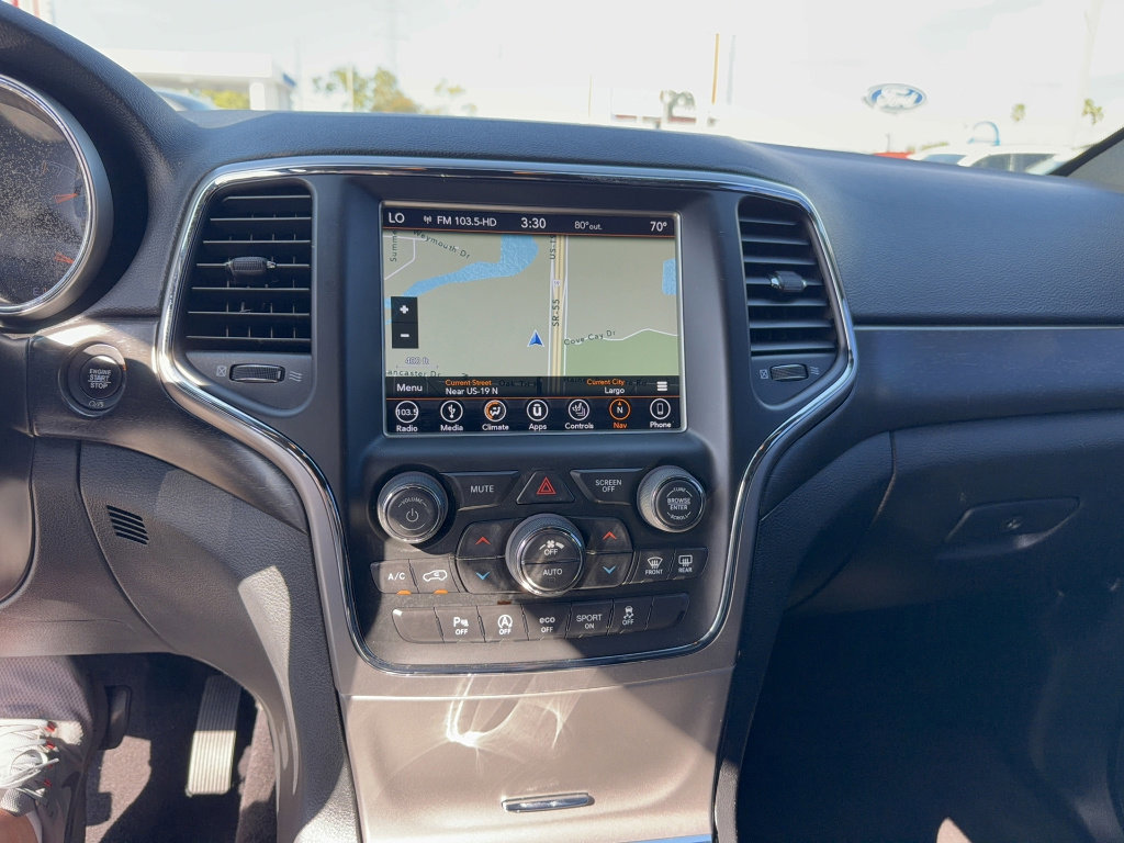 Used 2018 Jeep Grand Cherokee Altitude image 21