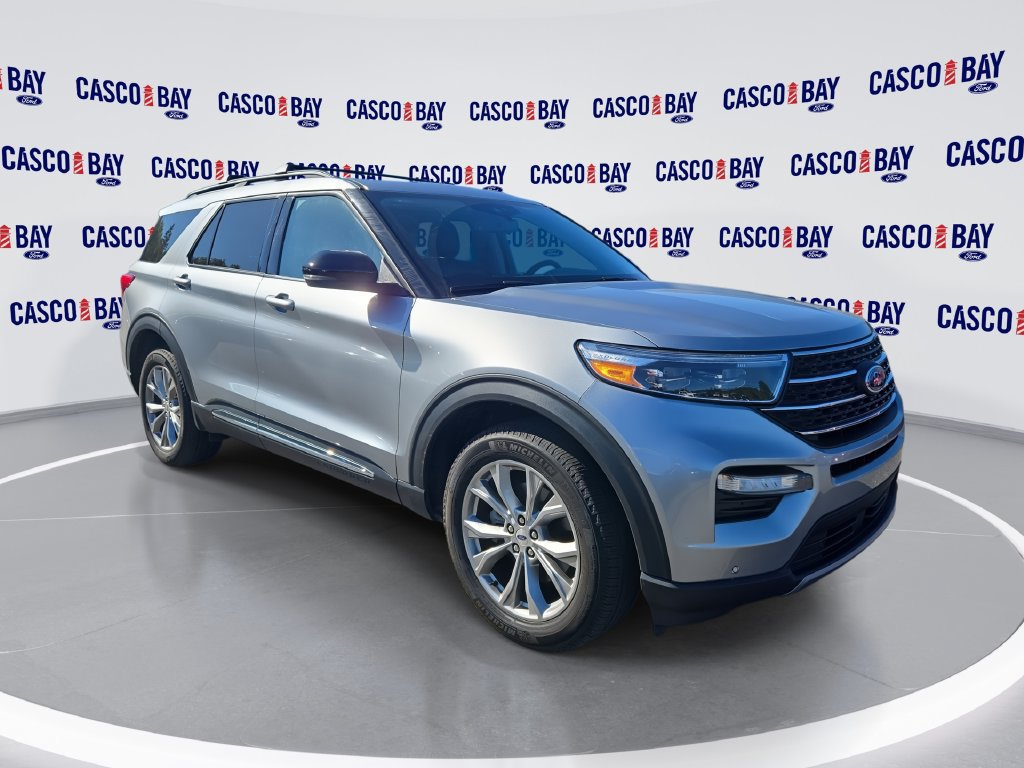 Certified 2024 Ford Explorer XLT w/ Equipment Group 202A