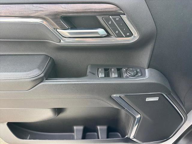 Used 2023 Chevrolet Silverado 1500 LTZ w/ LTZ Convenience Package II image 18