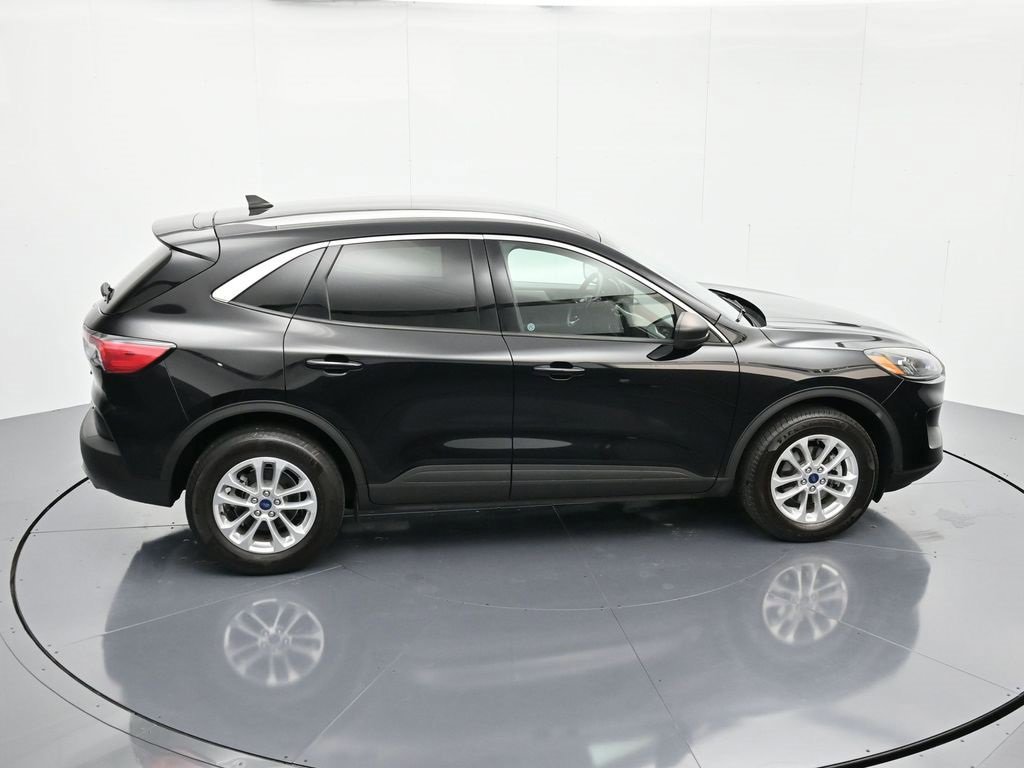 Certified 2022 Ford Escape SE w/ Convenience Package image 17