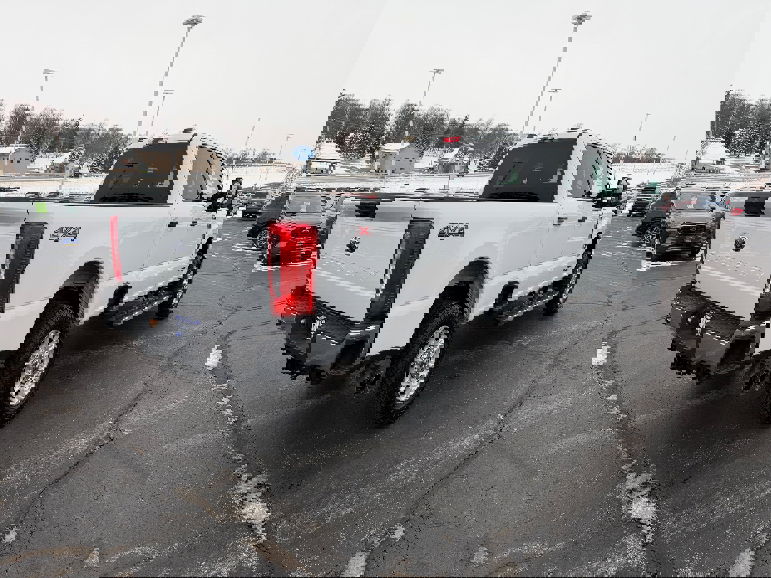 Certified 2025 Ford F250 XLT image 8