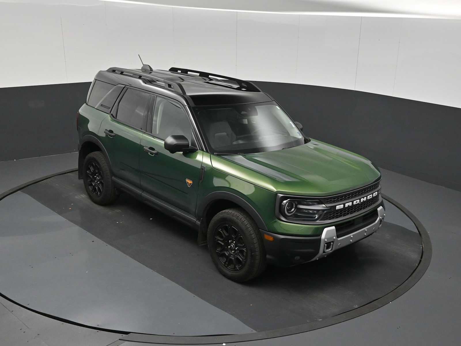 Certified 2025 Ford Bronco Sport Badlands w/ Badlands Tech Package AWD/4WD image 46