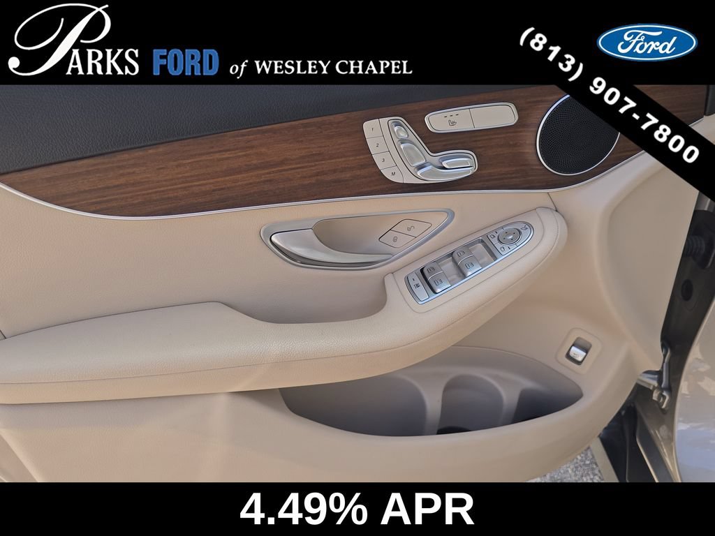 Used 2021 Mercedes-Benz GLC 300 4MATIC image 17