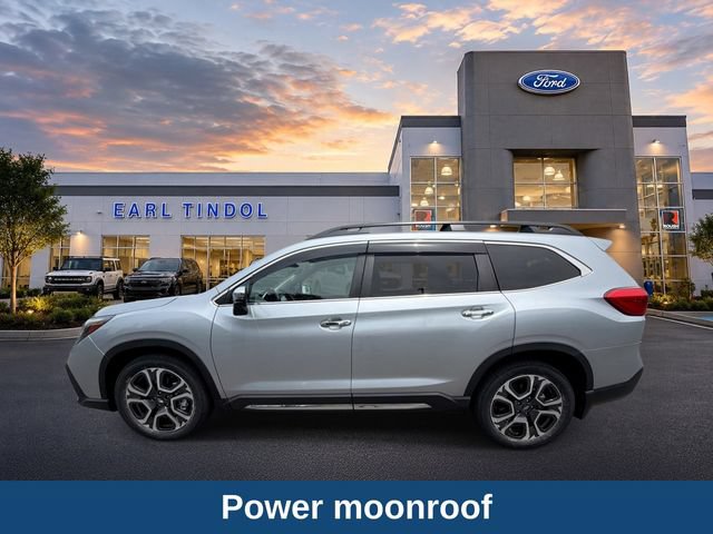 Used 2023 Subaru Ascent Touring AWD/4WD image 5