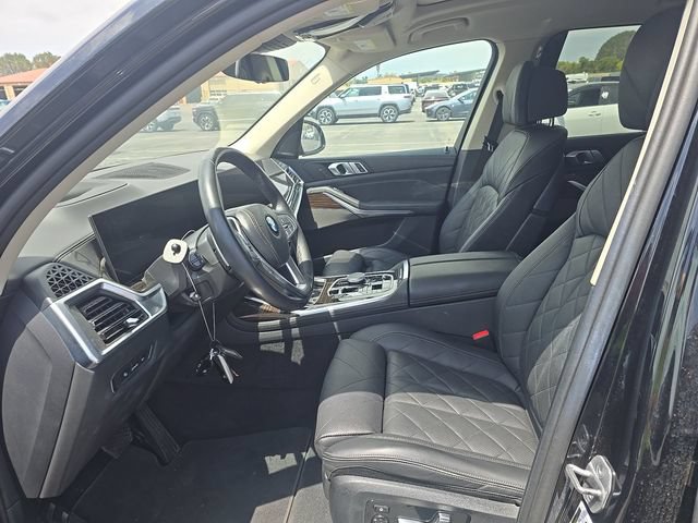 Used 2024 BMW X7 xDrive40i AWD/4WD image 5