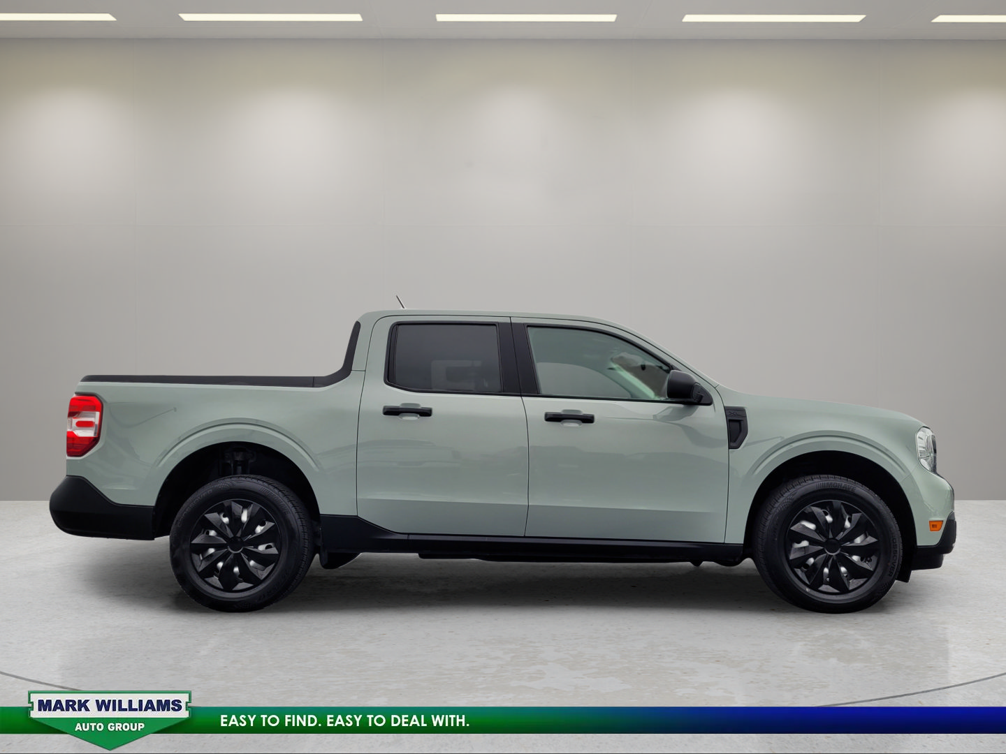 Certified 2024 Ford Maverick XL FWD image 2