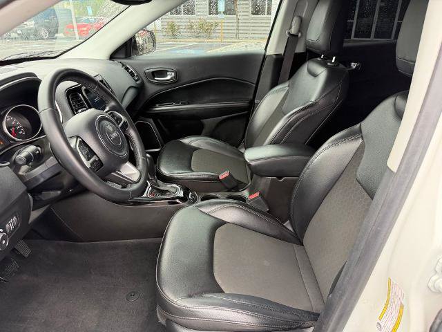 Used 2020 Jeep Compass Latitude FWD image 12