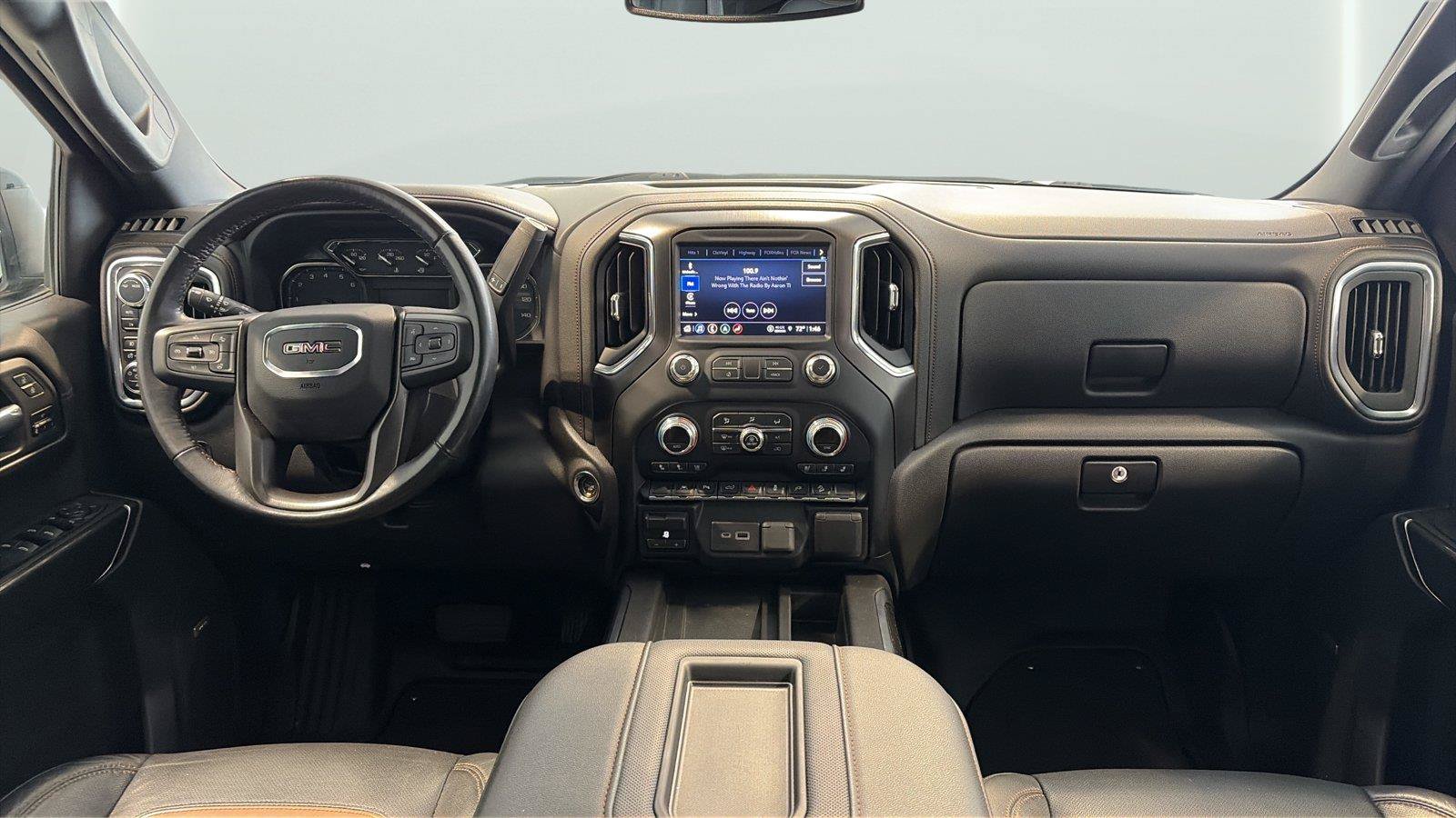 Used 2022 GMC Sierra 1500 AT4 w/ AT4 Premium Package AWD/4WD image 11