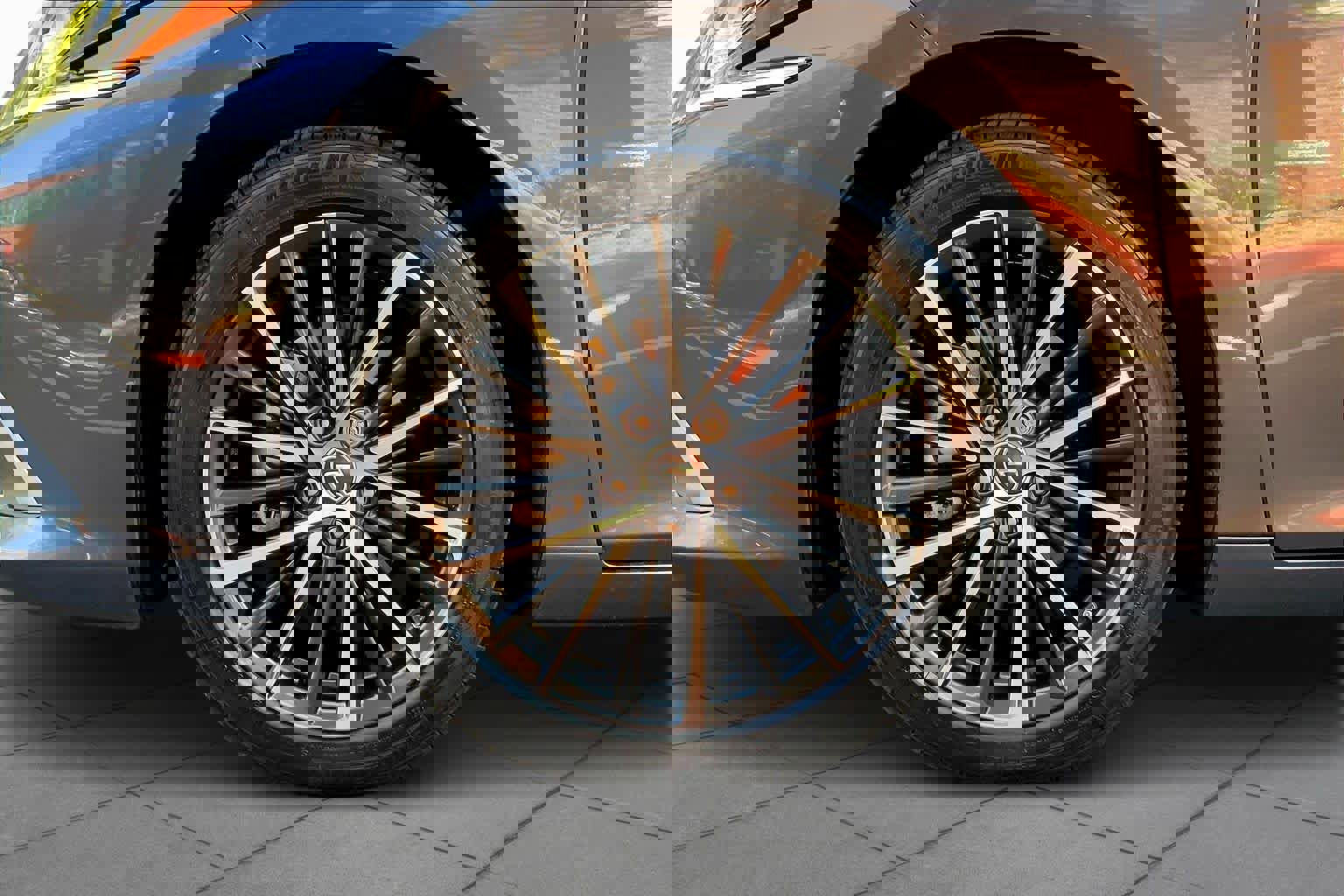 Used 2024 Lexus ES 350 w/ Premium Package image 12