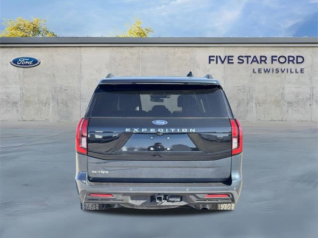 Certified 2025 Ford Expedition Active image 5