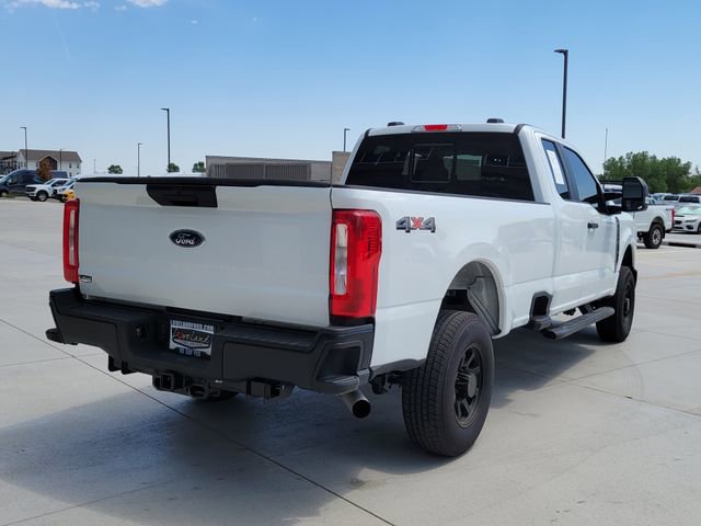 Certified 2025 Ford F250 XL AWD/4WD image 3