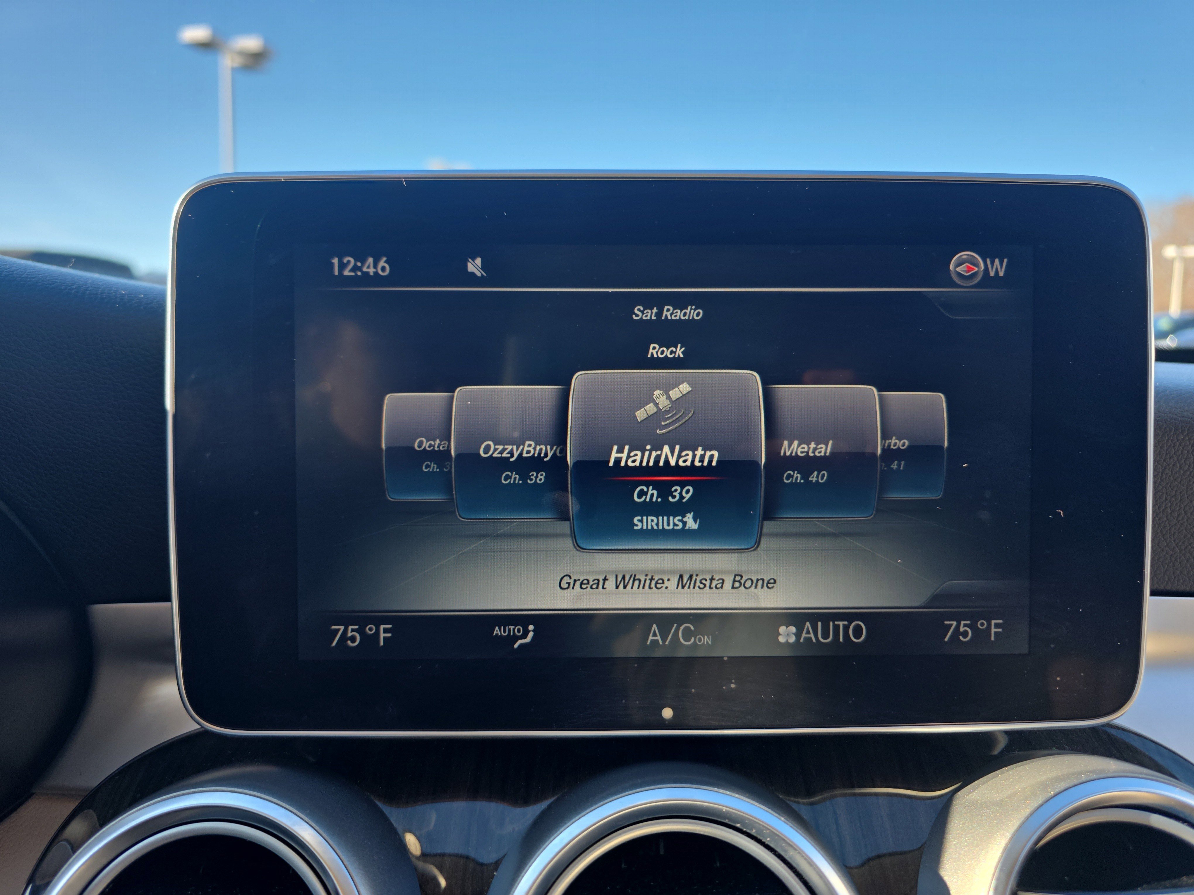 Used 2018 Mercedes-Benz C 300 4MATIC Sedan w/ Multimedia Package image 38