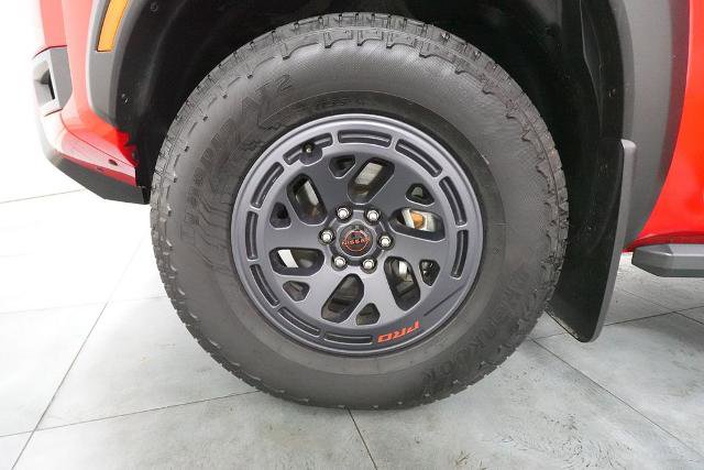 Used 2025 Nissan Frontier PRO-4X w/ Pro Premium Package AWD/4WD image 36