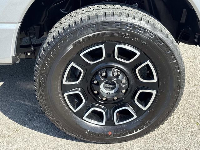Certified 2024 Ford F250 Platinum AWD/4WD image 9