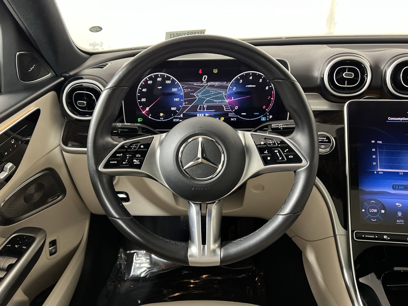 Used 2024 Mercedes-Benz C 300 4MATIC Sedan image 16