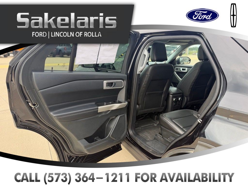 Certified 2022 Ford Explorer XLT w/ Equipment Group 202A AWD/4WD image 32