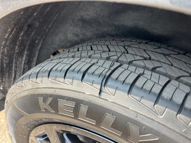 Used 2019 Chevrolet Equinox LT FWD image 27