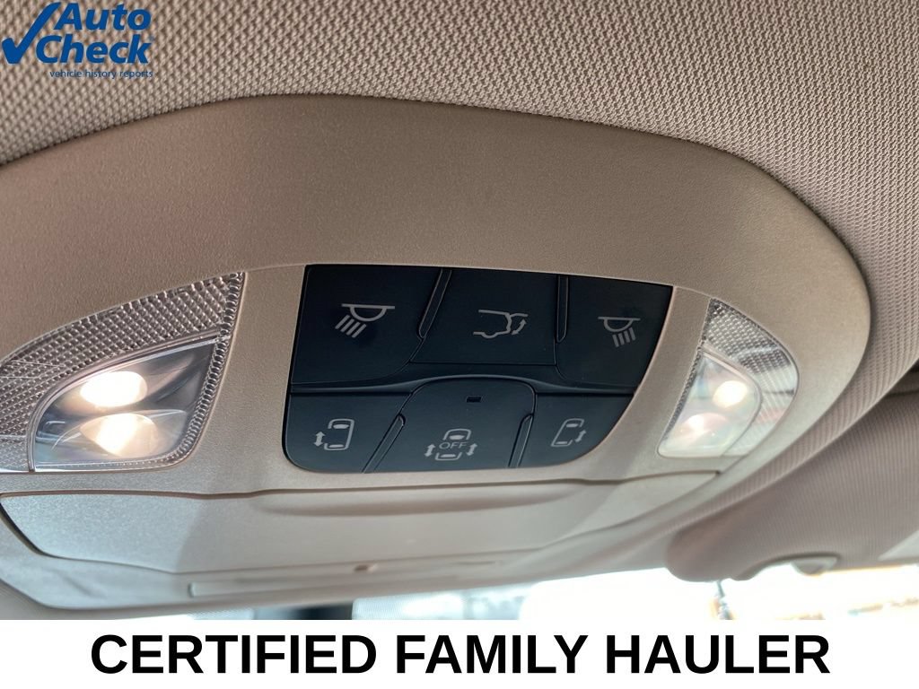 Used 2024 Chrysler Pacifica Touring-L FWD image 46