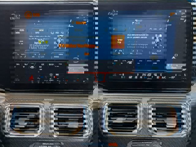 Certified 2024 Ford Mustang Premium w/ 2.3L High Performance Package image 19