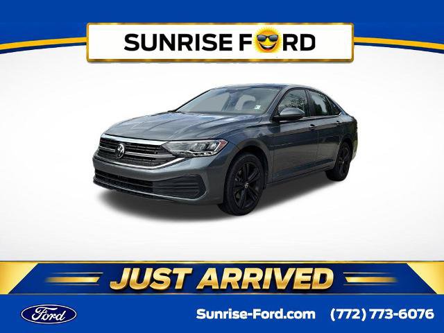 Used 2024 Volkswagen Jetta SE